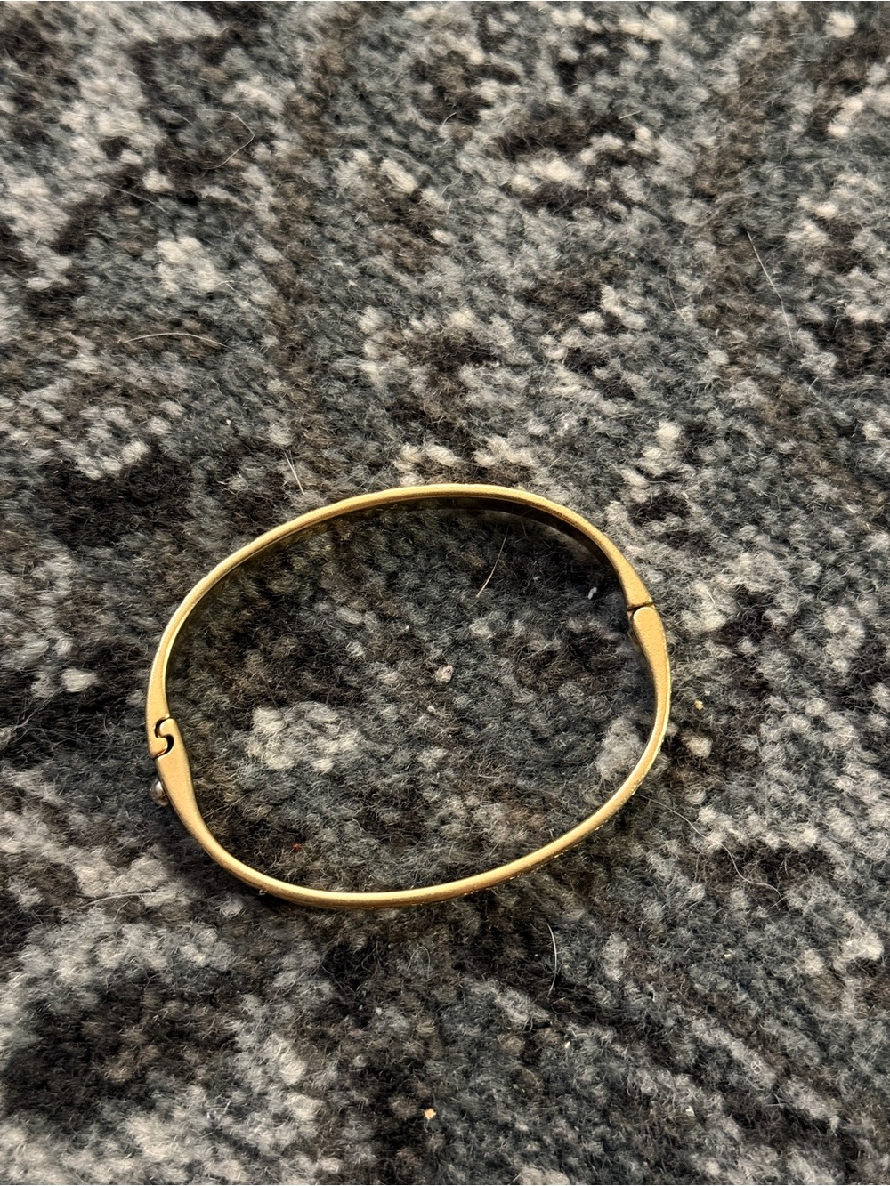 Louis Vuitton Gold Monogram Slim Bangle Bracelet - Picture 3 of 3